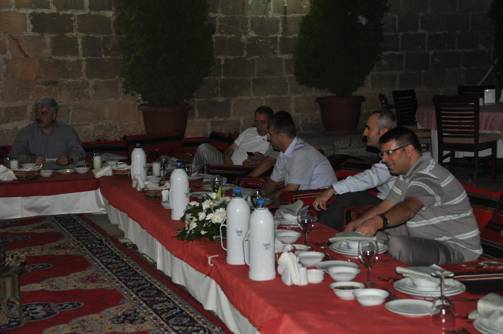 Cevahir Konuk Evi Hotel Sanlıurfa Екстериор снимка